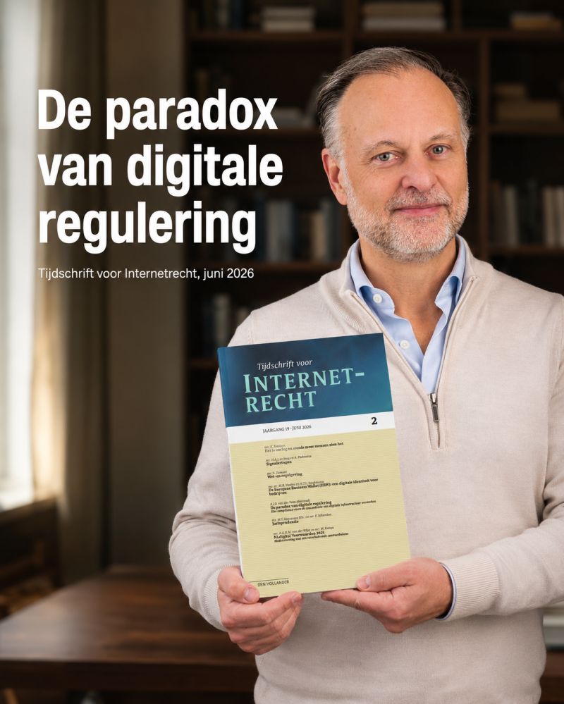 Arnold van der Veen Meerstadt met het Tijdschrift voor Internetrecht, juni 2026, met zijn artikel De paradox van digitale regulering